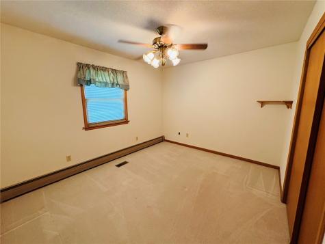 1136 145th Street Victor IA 52347
