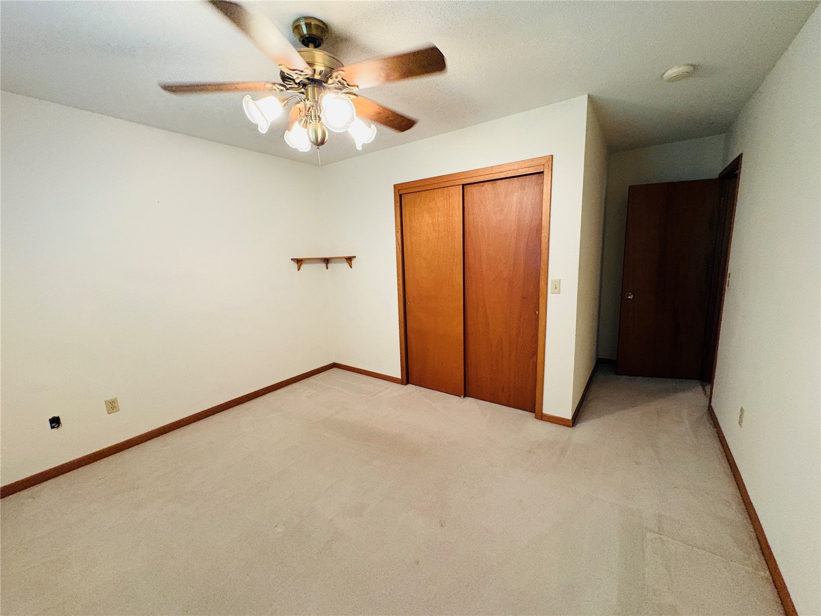 1136 145th Street Victor IA 52347