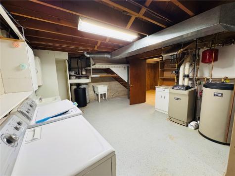 1136 145th Street Victor IA 52347
