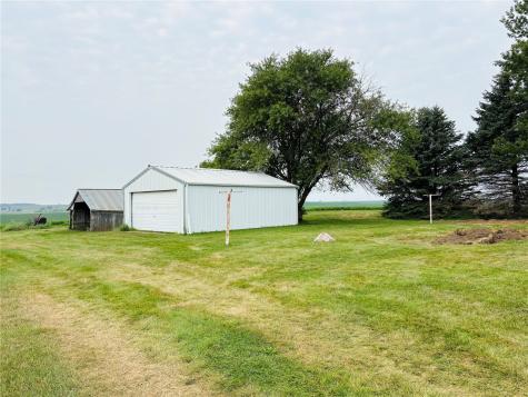 1136 145th Street Victor IA 52347