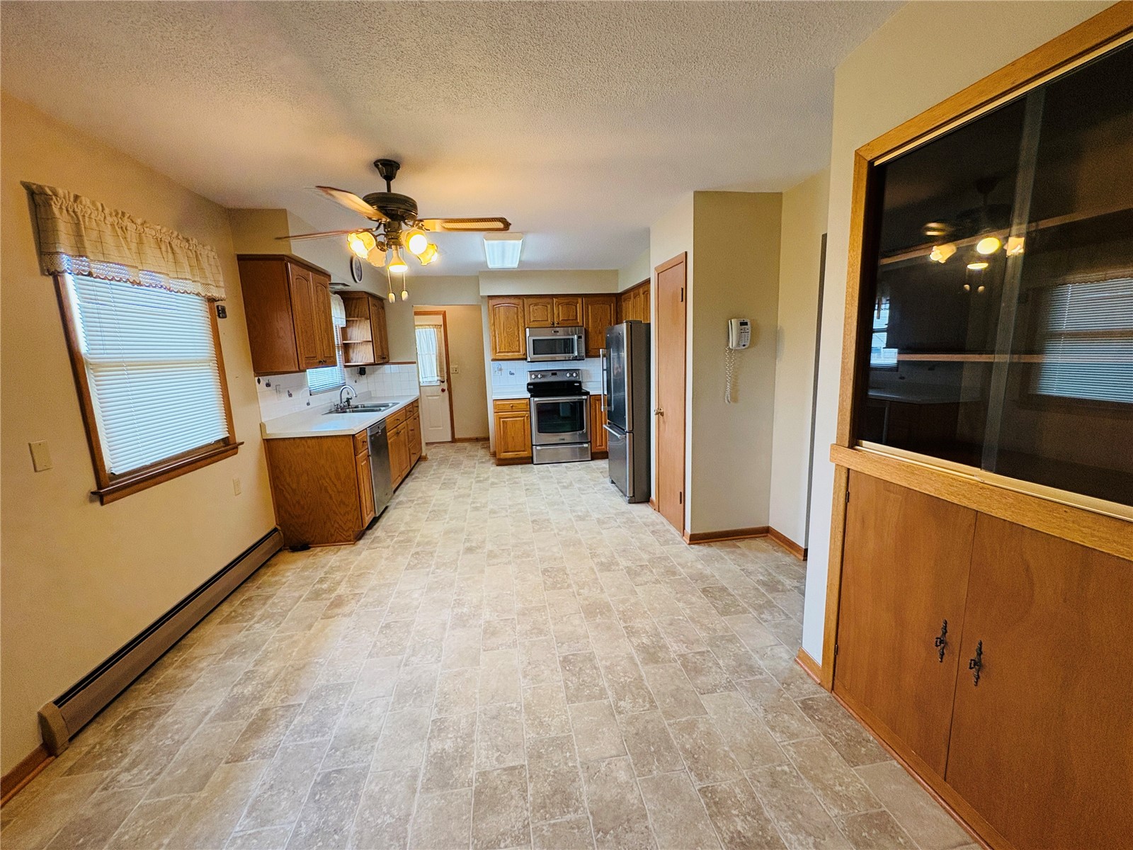 1136 145th Street Victor IA 52347