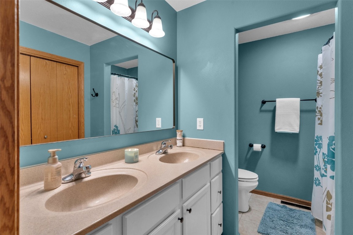 345 Rosslare Street Marion IA 52302