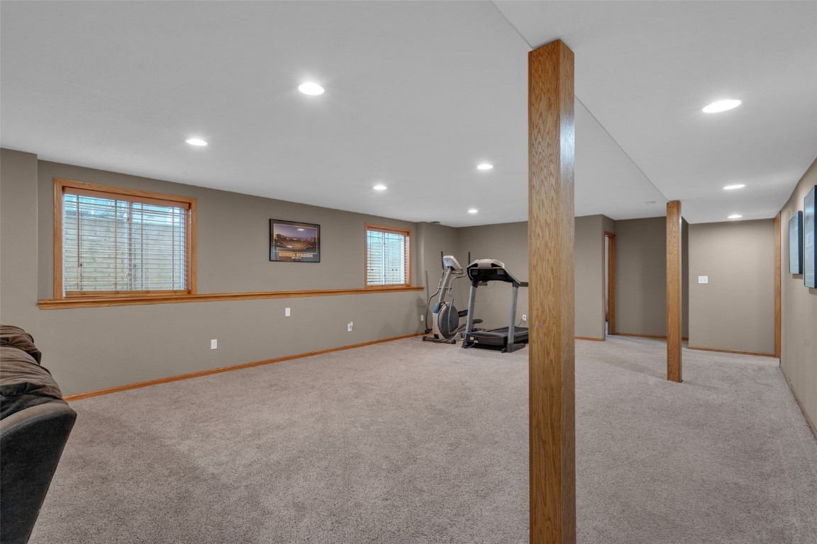 345 Rosslare Street Marion IA 52302
