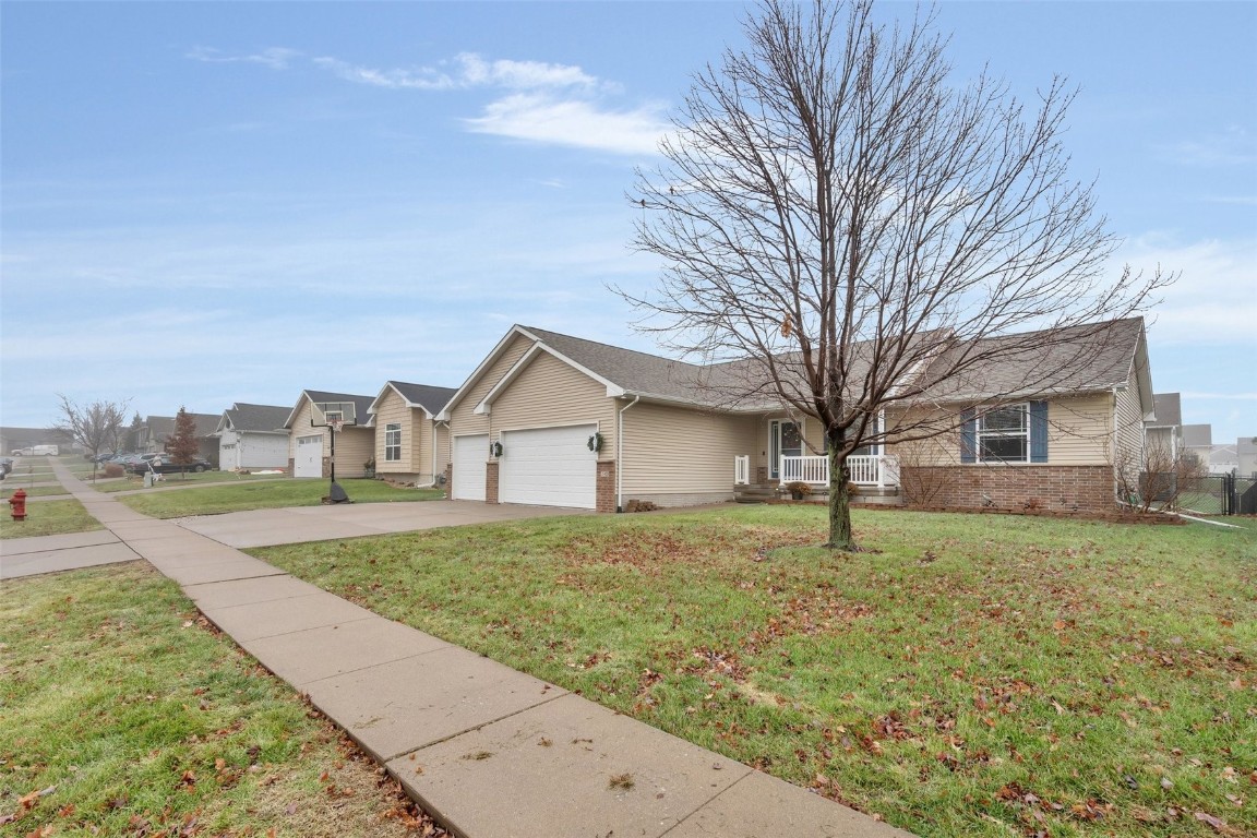 345 Rosslare Street Marion IA 52302