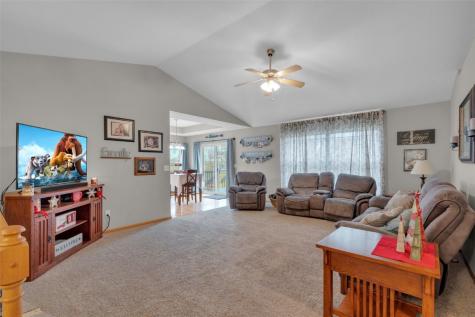 345 Rosslare Street Marion IA 52302