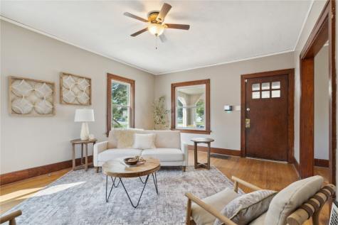2629 1st Avenue SE Cedar Rapids IA 52402