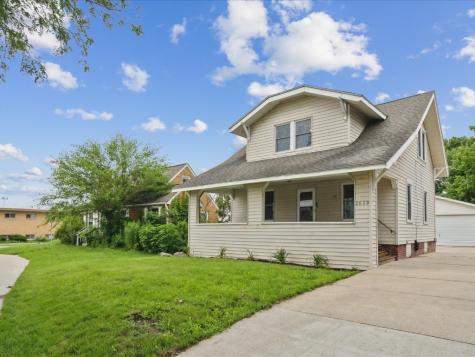 2629 1st Avenue SE Cedar Rapids IA 52402