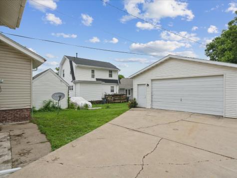 2629 1st Avenue SE Cedar Rapids IA 52402
