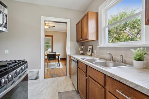 2629 1st Avenue SE Cedar Rapids IA 52402