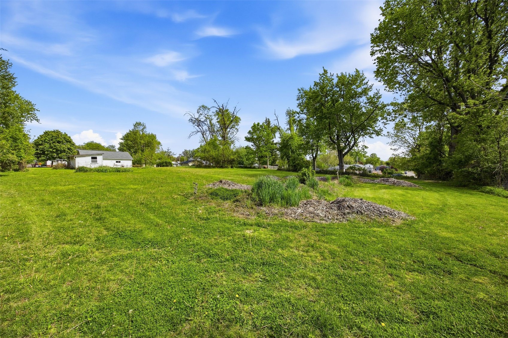 1621 Oakland Road NE Cedar Rapids IA 52402