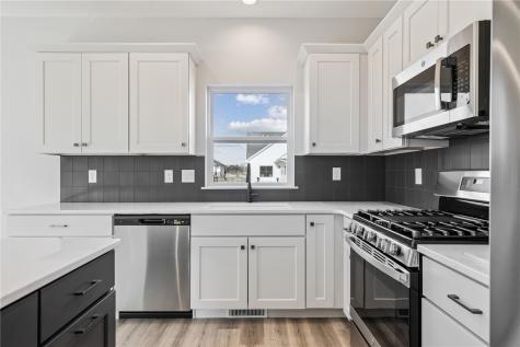 235 Chadwick Lane Iowa City IA 52246