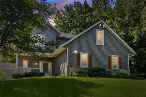 1432 Hickory Hollow NE Solon IA 52333