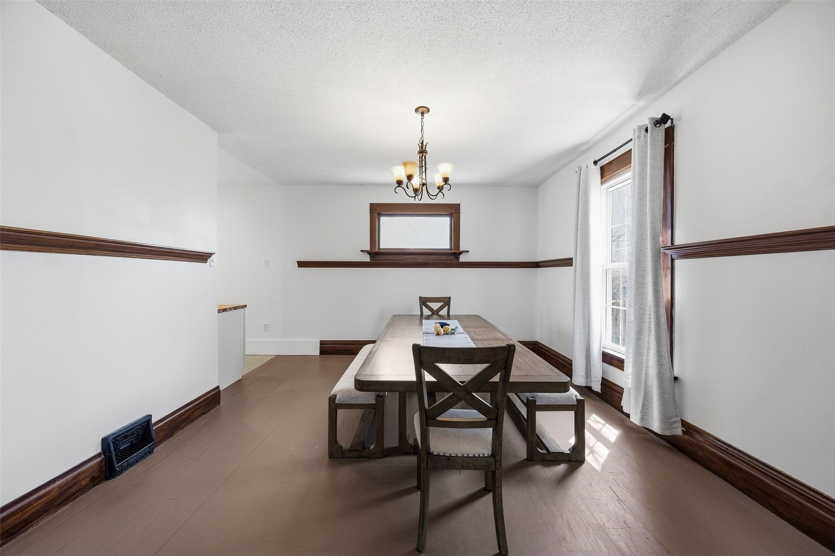 1727 B Avenue NE Cedar Rapids IA 52402