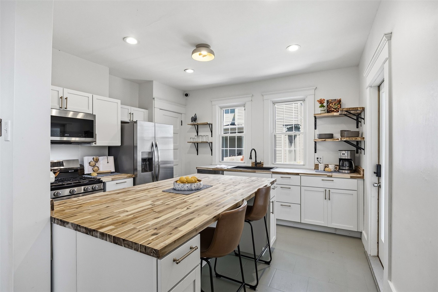1727 B Avenue NE Cedar Rapids IA 52402