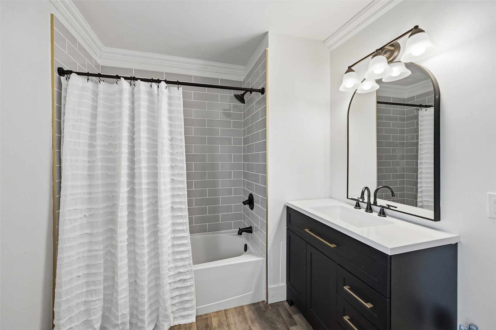 1727 B Avenue NE Cedar Rapids IA 52402