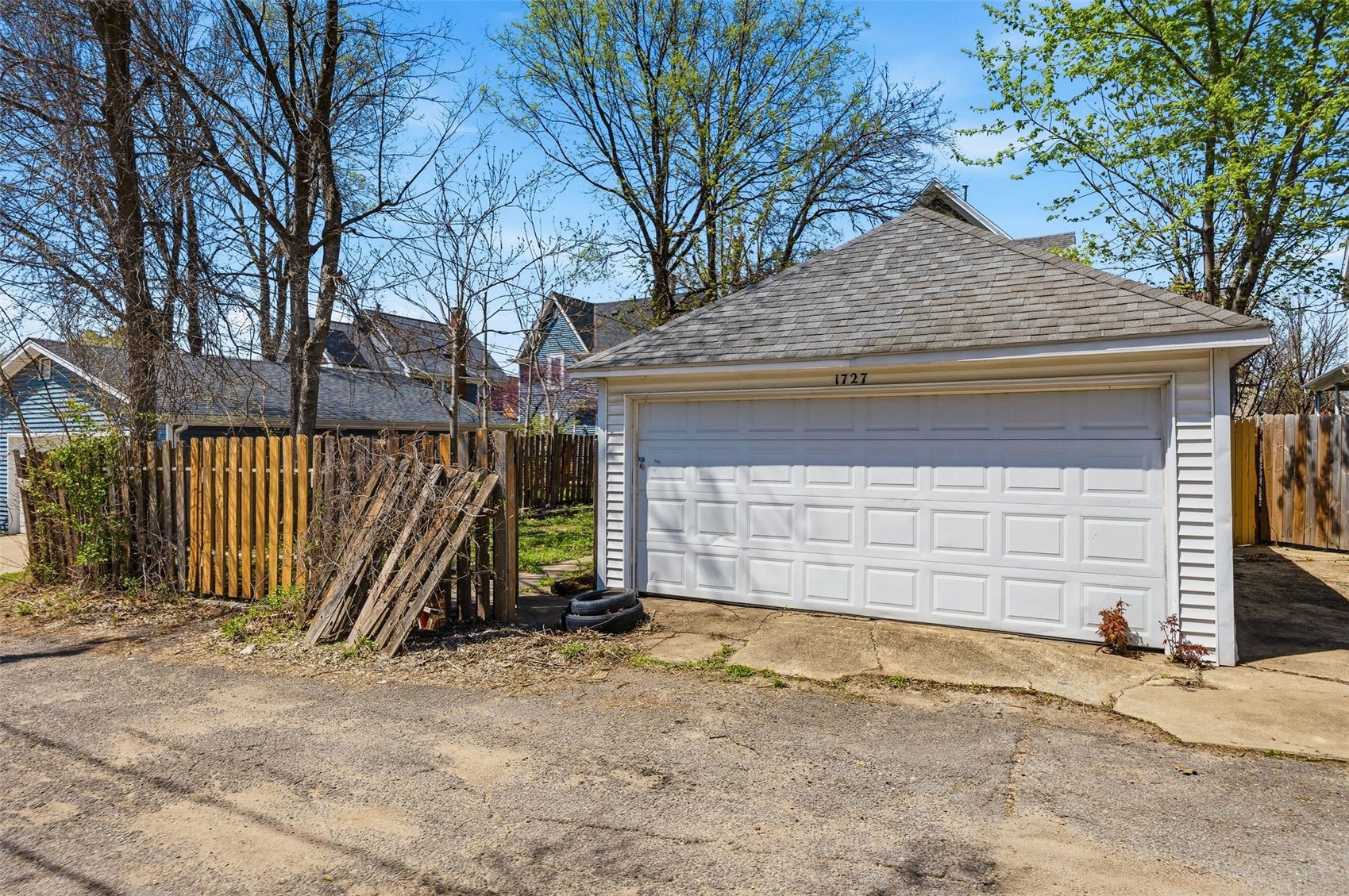1727 B Avenue NE Cedar Rapids IA 52402