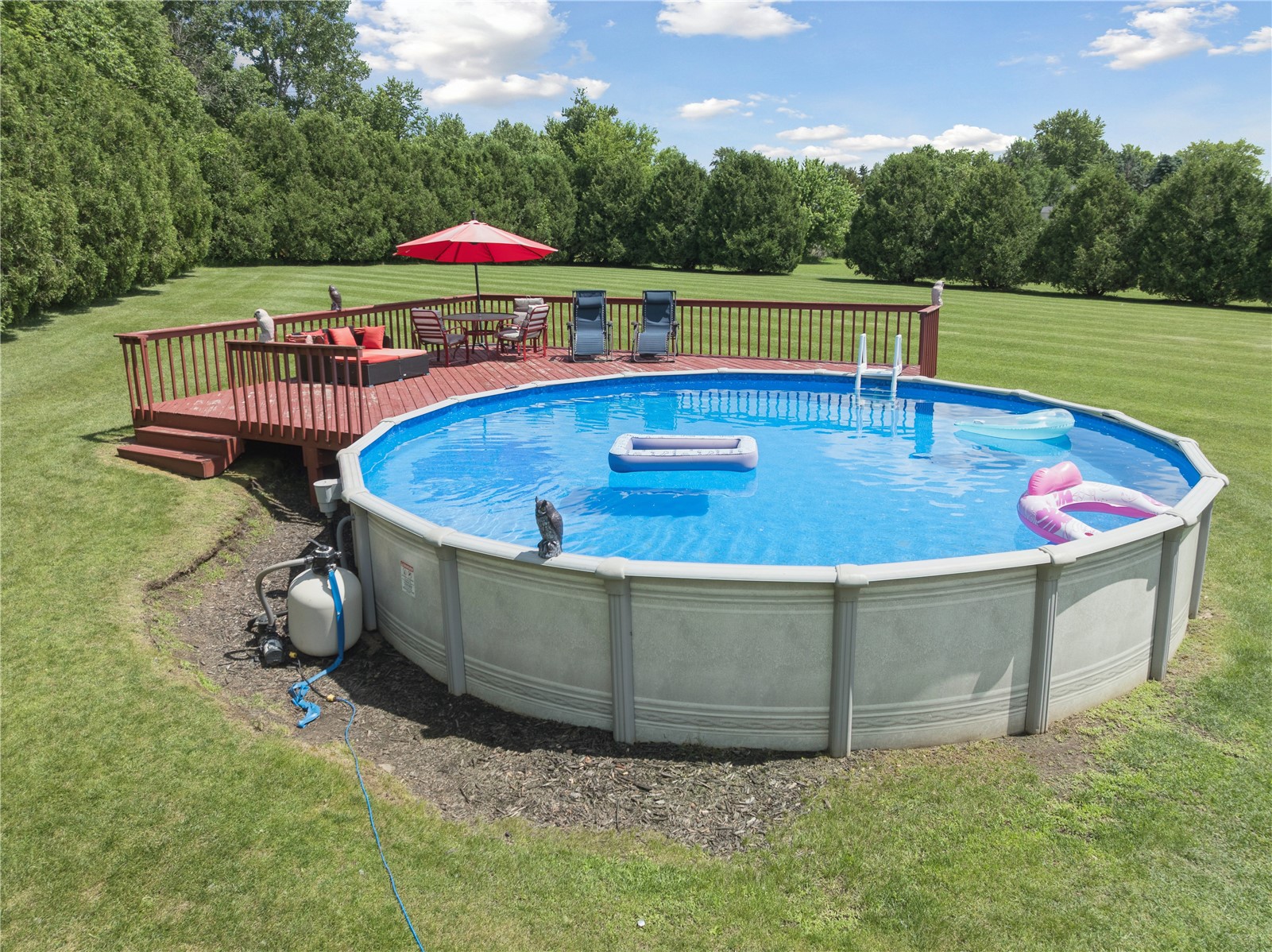 106 Richland Avenue Urbana IA 52345