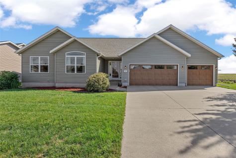 7219 Rock Wood Drive SW Cedar Rapids IA 52404
