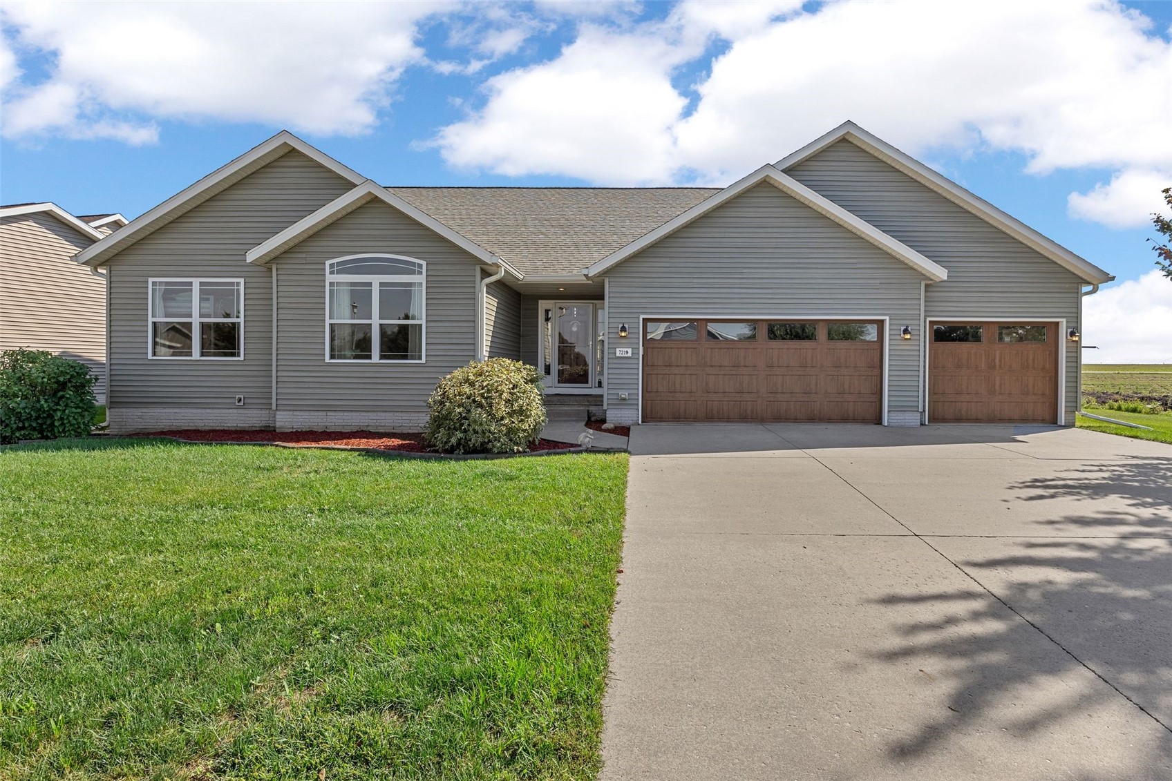 7219 Rock Wood Drive SW Cedar Rapids IA 52404
