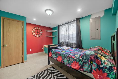 7219 Rock Wood Drive SW Cedar Rapids IA 52404
