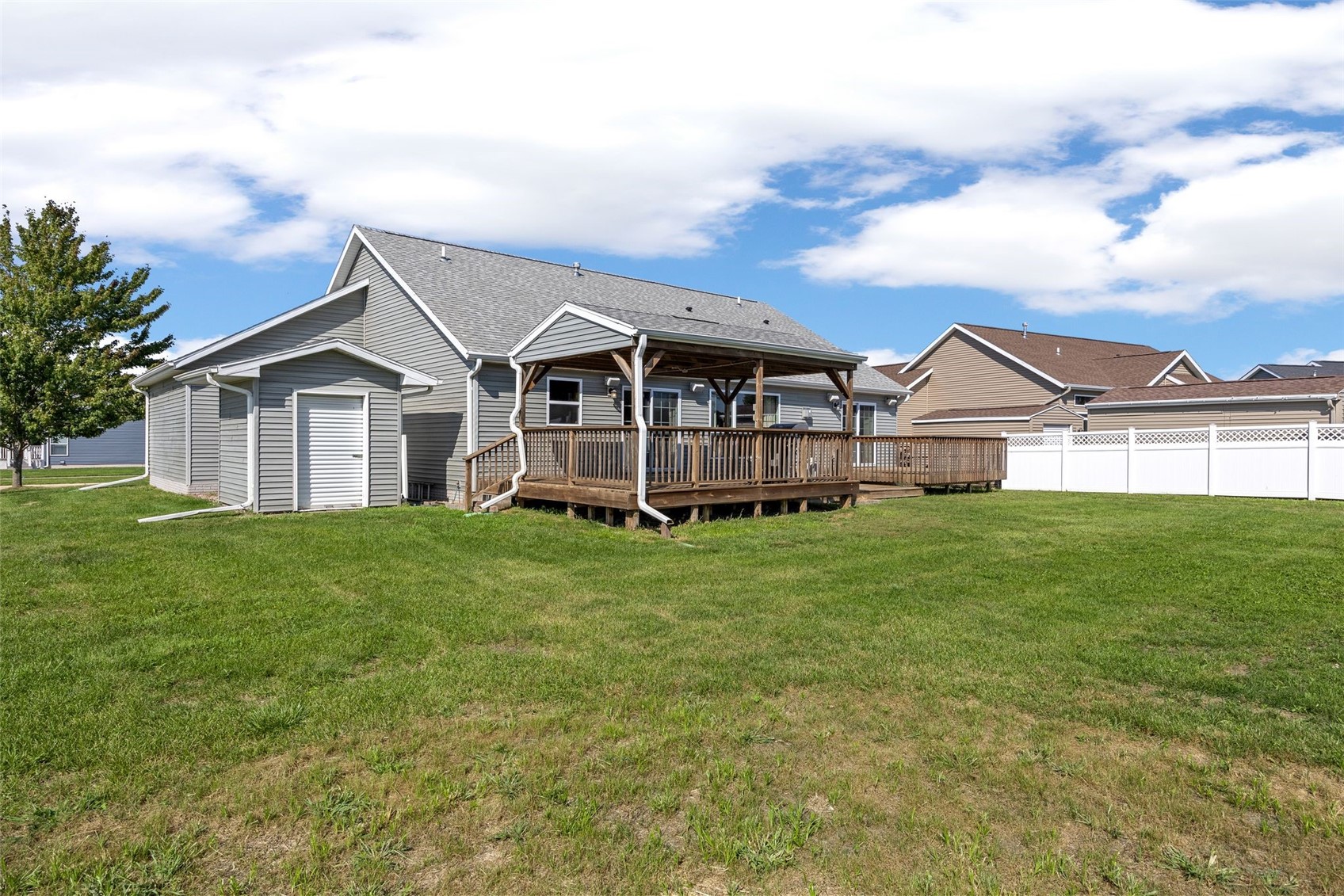 7219 Rock Wood Drive SW Cedar Rapids IA 52404