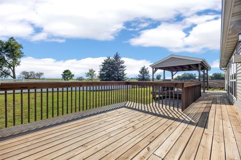 7219 Rock Wood Drive SW Cedar Rapids IA 52404