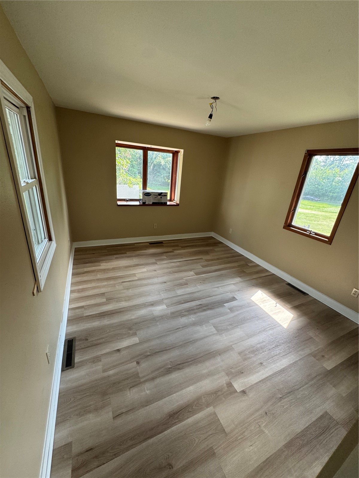 229 28th Street Drive Cedar Rapids IA 52403