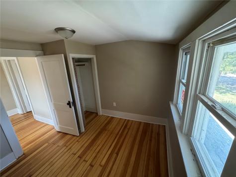 229 28th Street Drive Cedar Rapids IA 52403