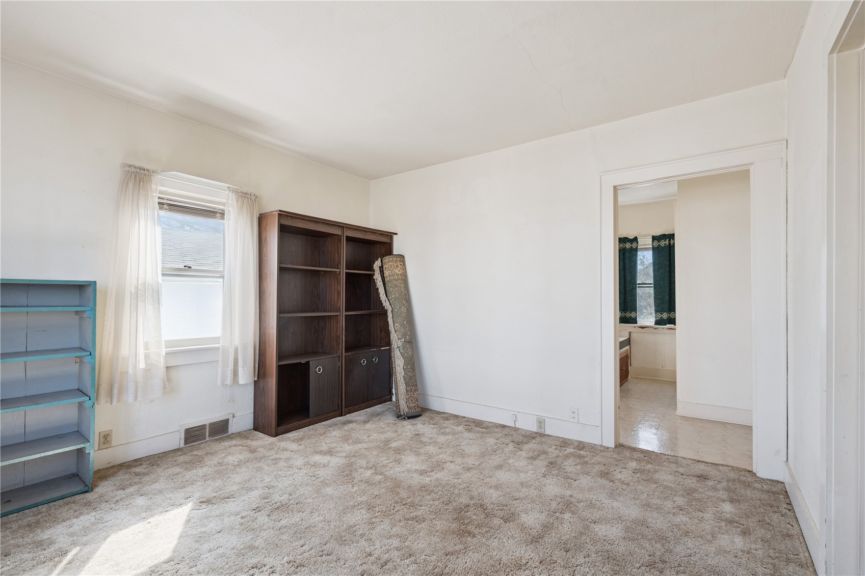 4306 F Street Amana IA 52203