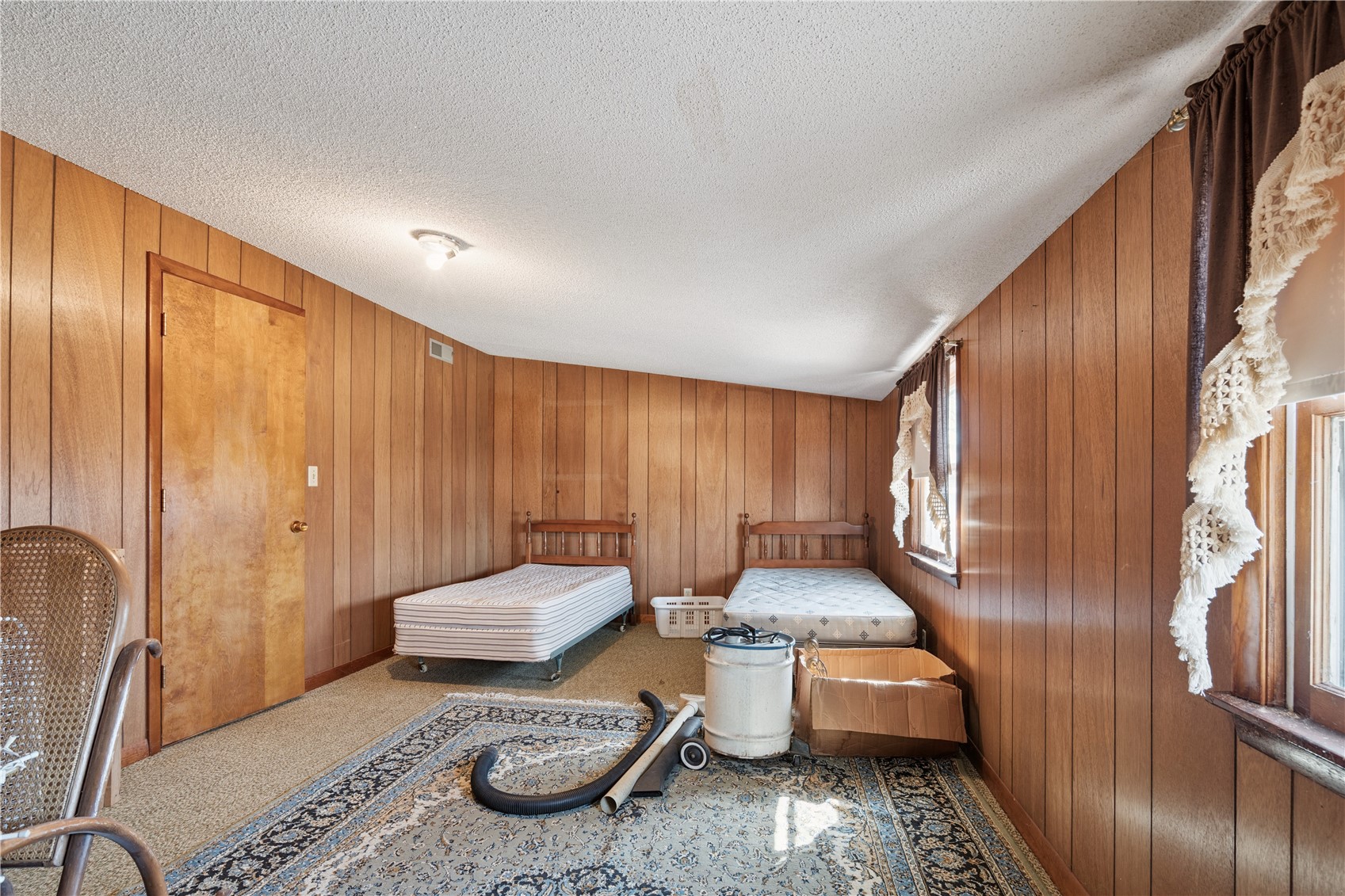 4306 F Street Amana IA 52203