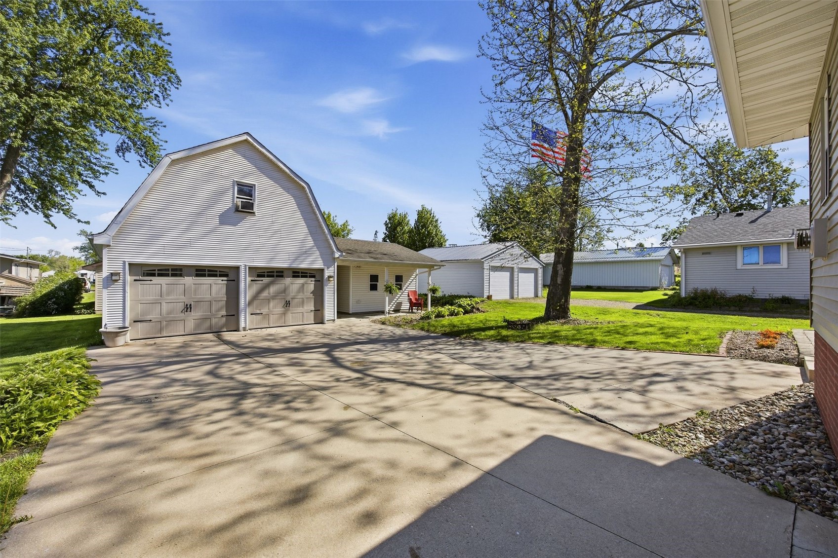 132 Church Street Fairfax IA 52228