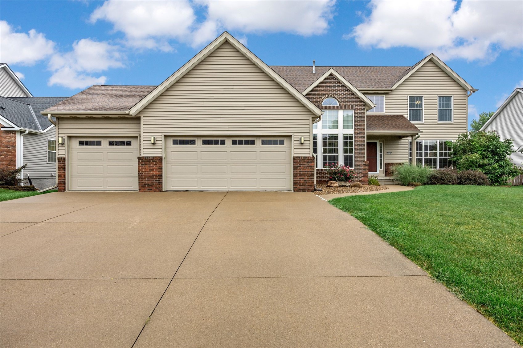 Cedar Rapids IA, 214 Revere Court NE