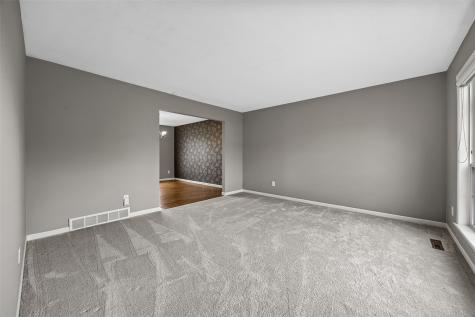 214 Revere Court NE Cedar Rapids IA 52402