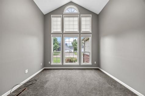 214 Revere Court NE Cedar Rapids IA 52402