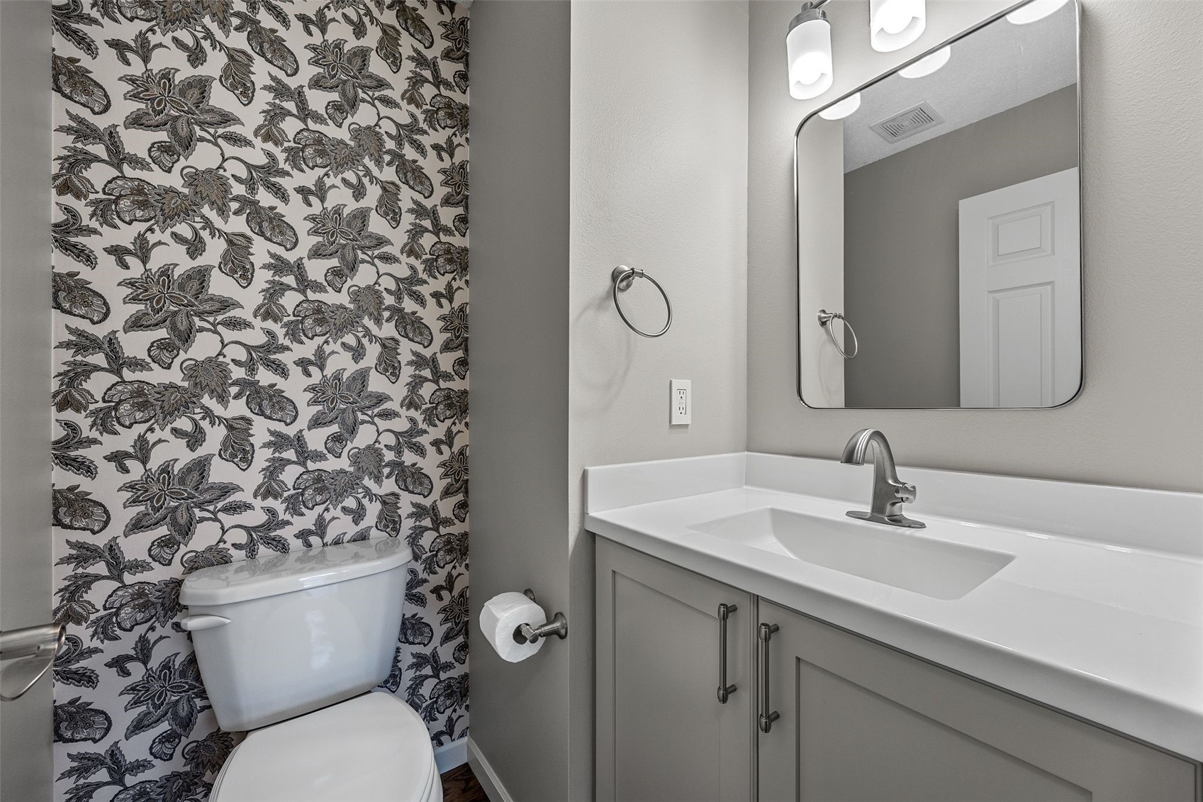 214 Revere Court NE Cedar Rapids IA 52402