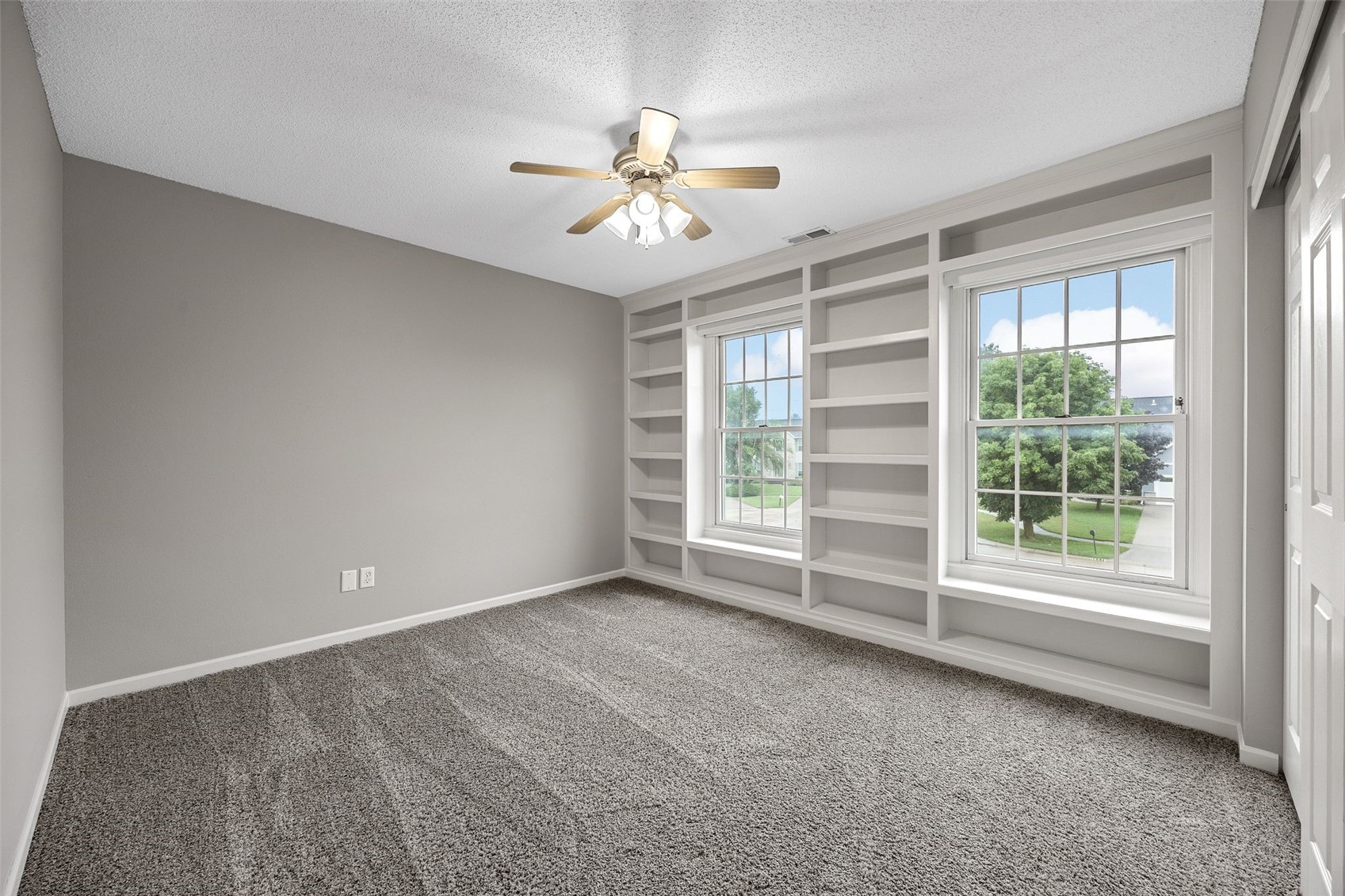 214 Revere Court NE Cedar Rapids IA 52402