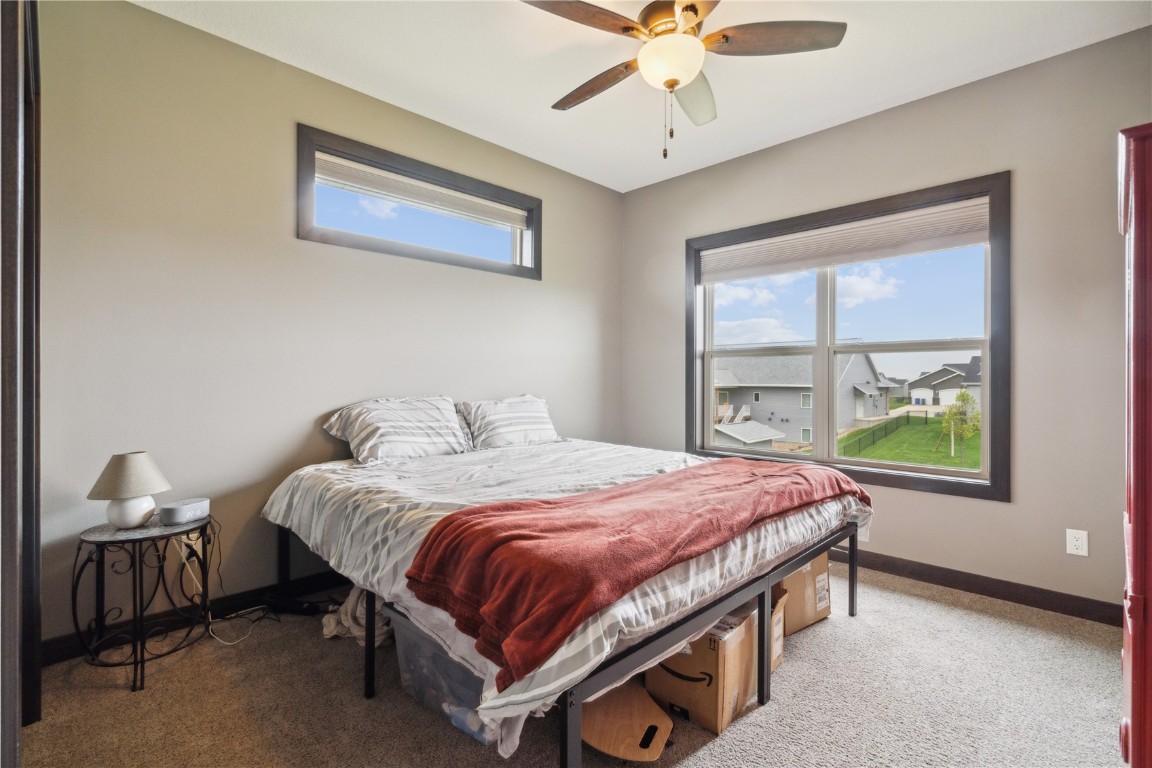 6901 Country Ridge Drive NW Palo IA 52324