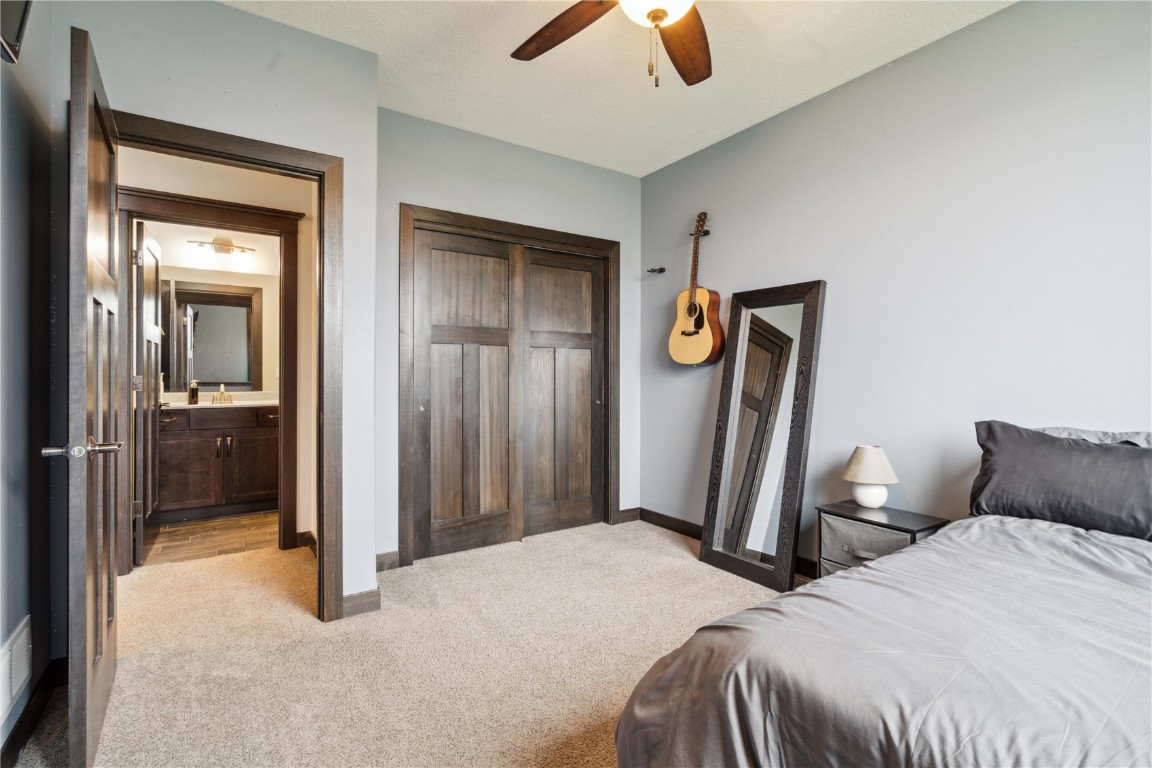 6901 Country Ridge Drive NW Palo IA 52324
