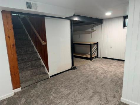 1604 34th Street NE Cedar Rapids IA 52402