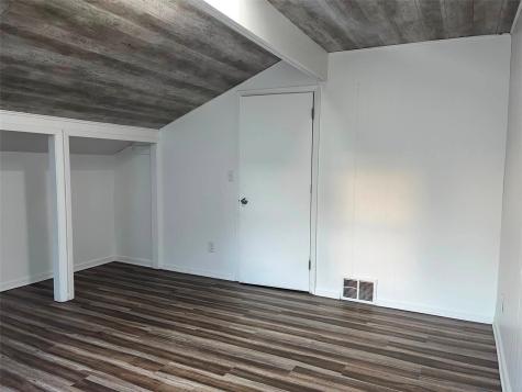 1604 34th Street NE Cedar Rapids IA 52402