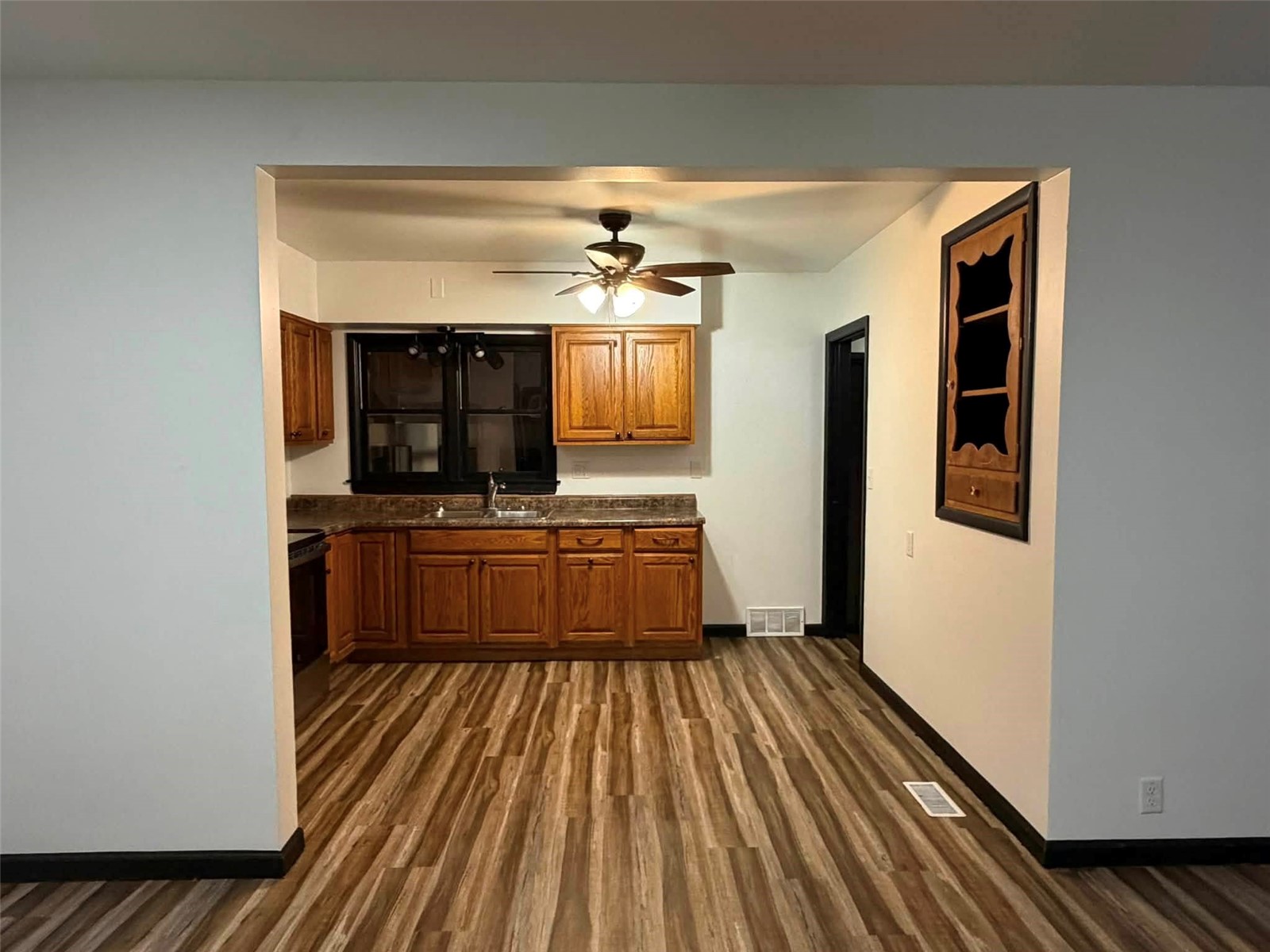 1604 34th Street NE Cedar Rapids IA 52402