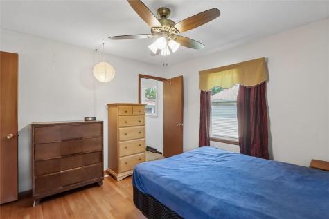 5008 Montclair Drive NW Cedar Rapids IA 52405