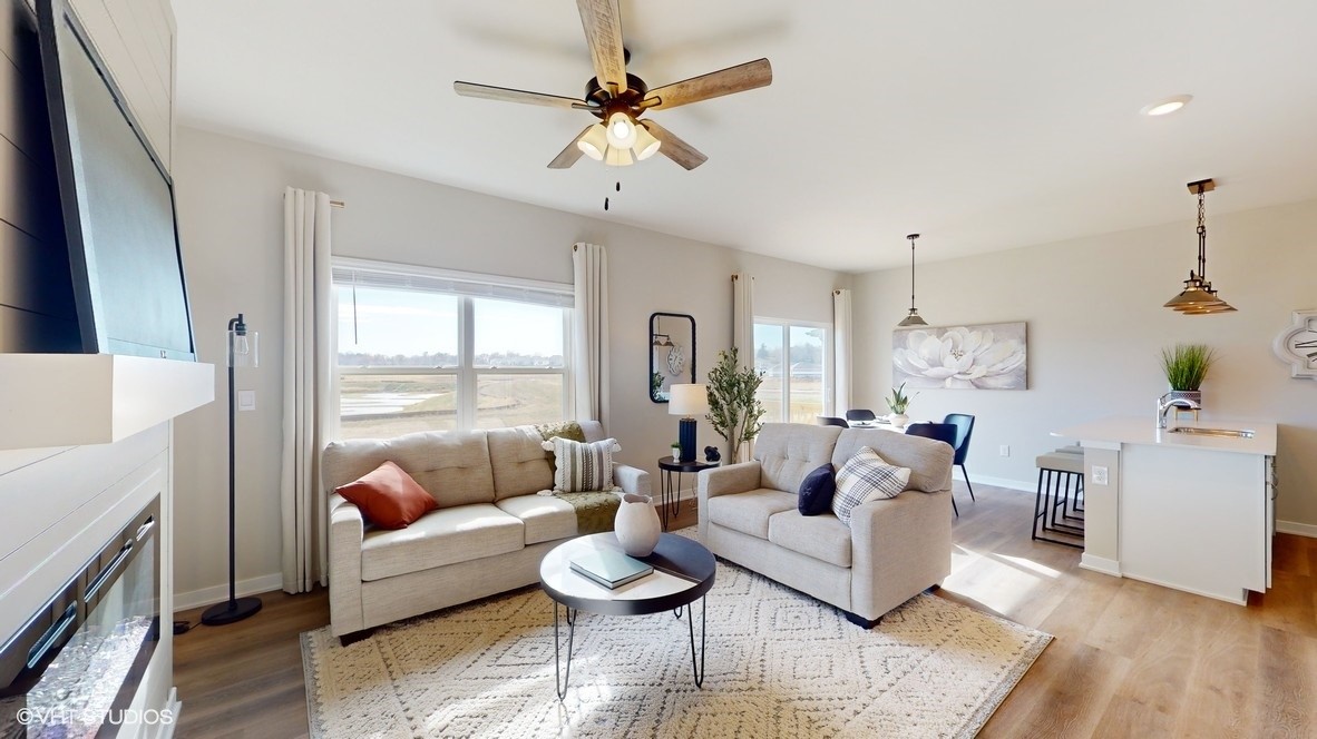 701 E Goldfinch Drive Tiffin IA 52340