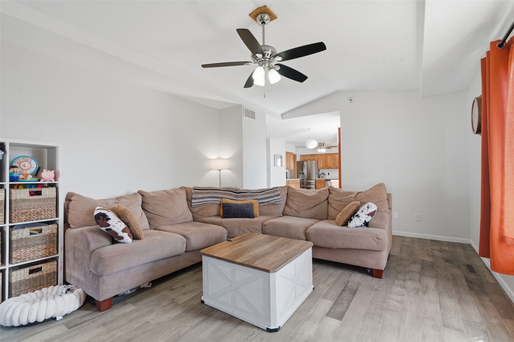 1255 Pacific Street Ely IA 52227