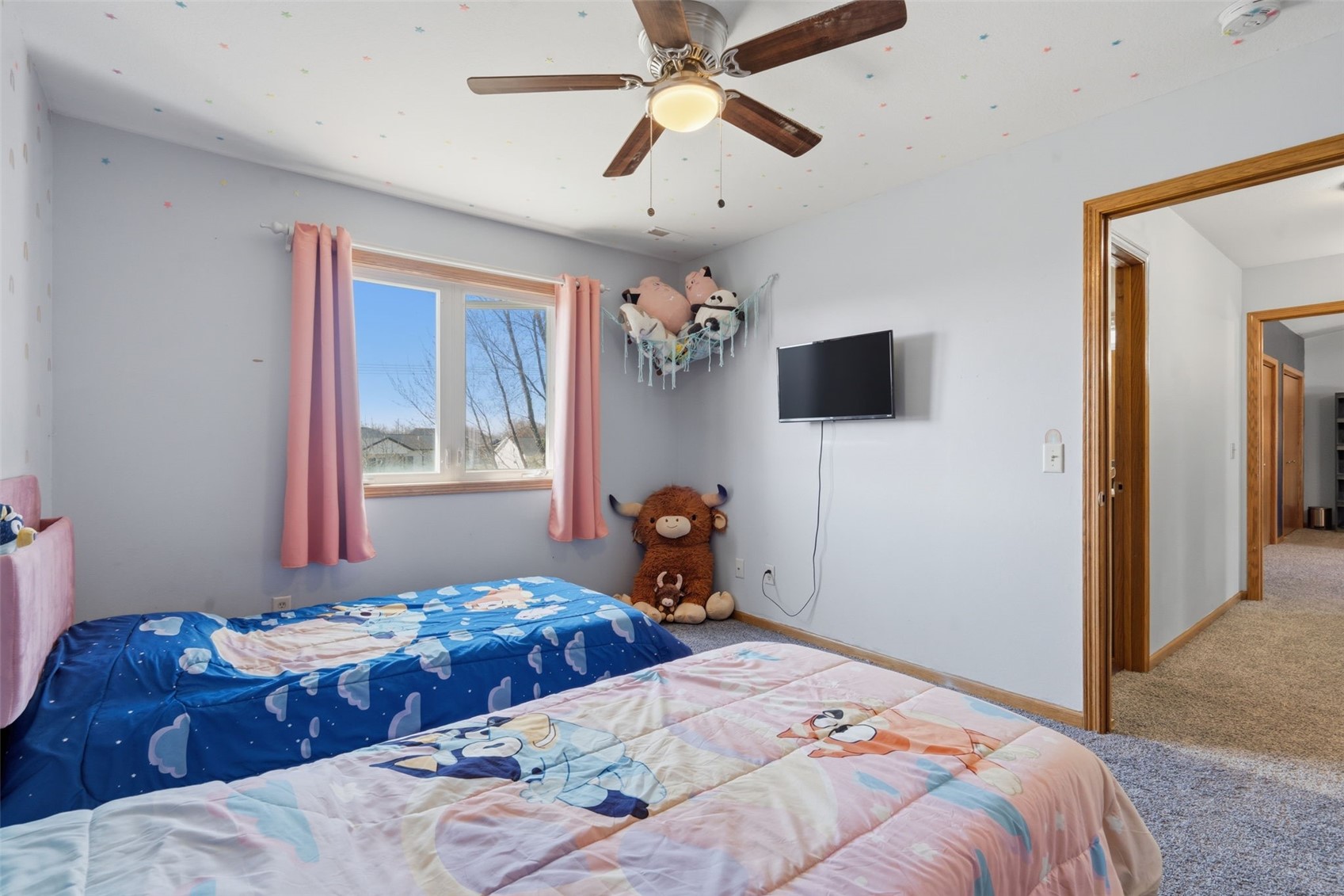 1255 Pacific Street Ely IA 52227