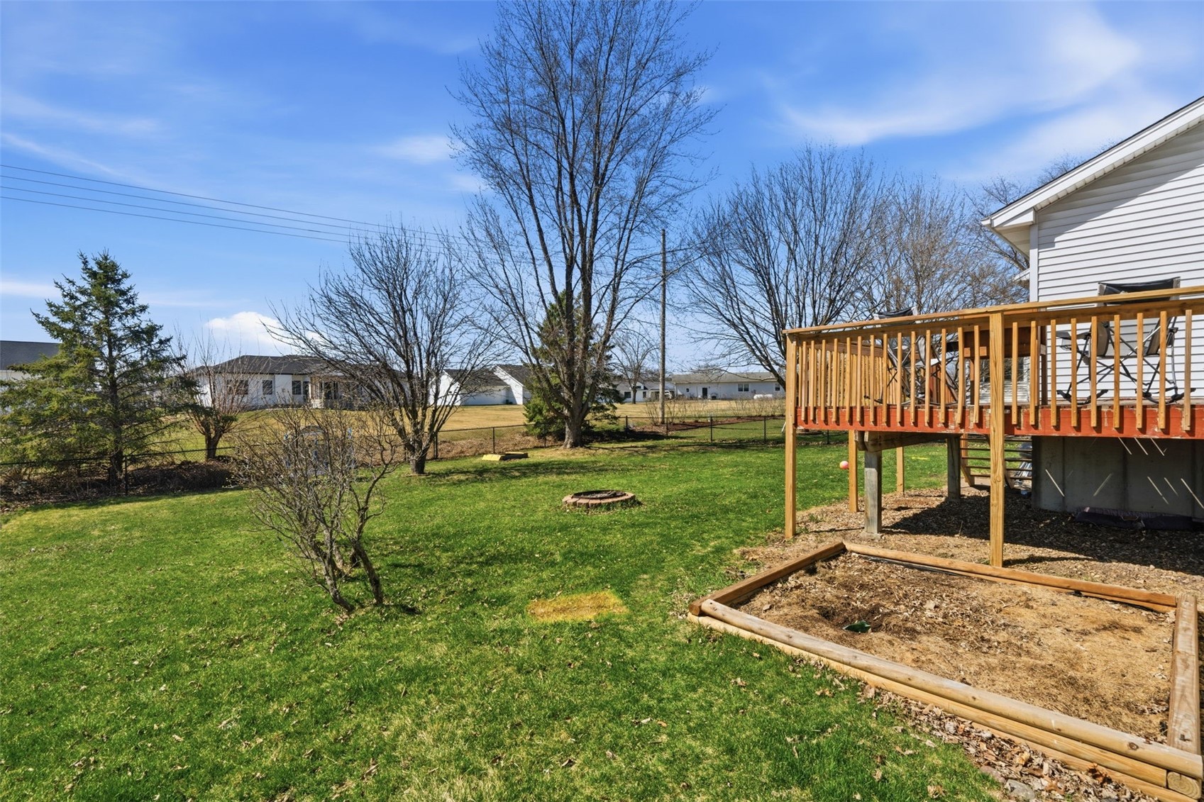 1255 Pacific Street Ely IA 52227