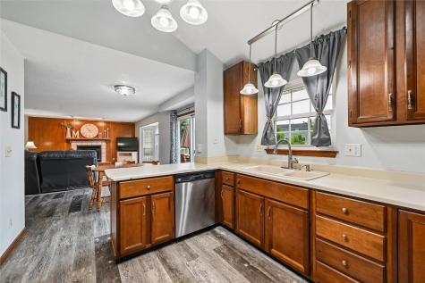 6907 Terrazzo Drive NW Cedar Rapids IA 53405
