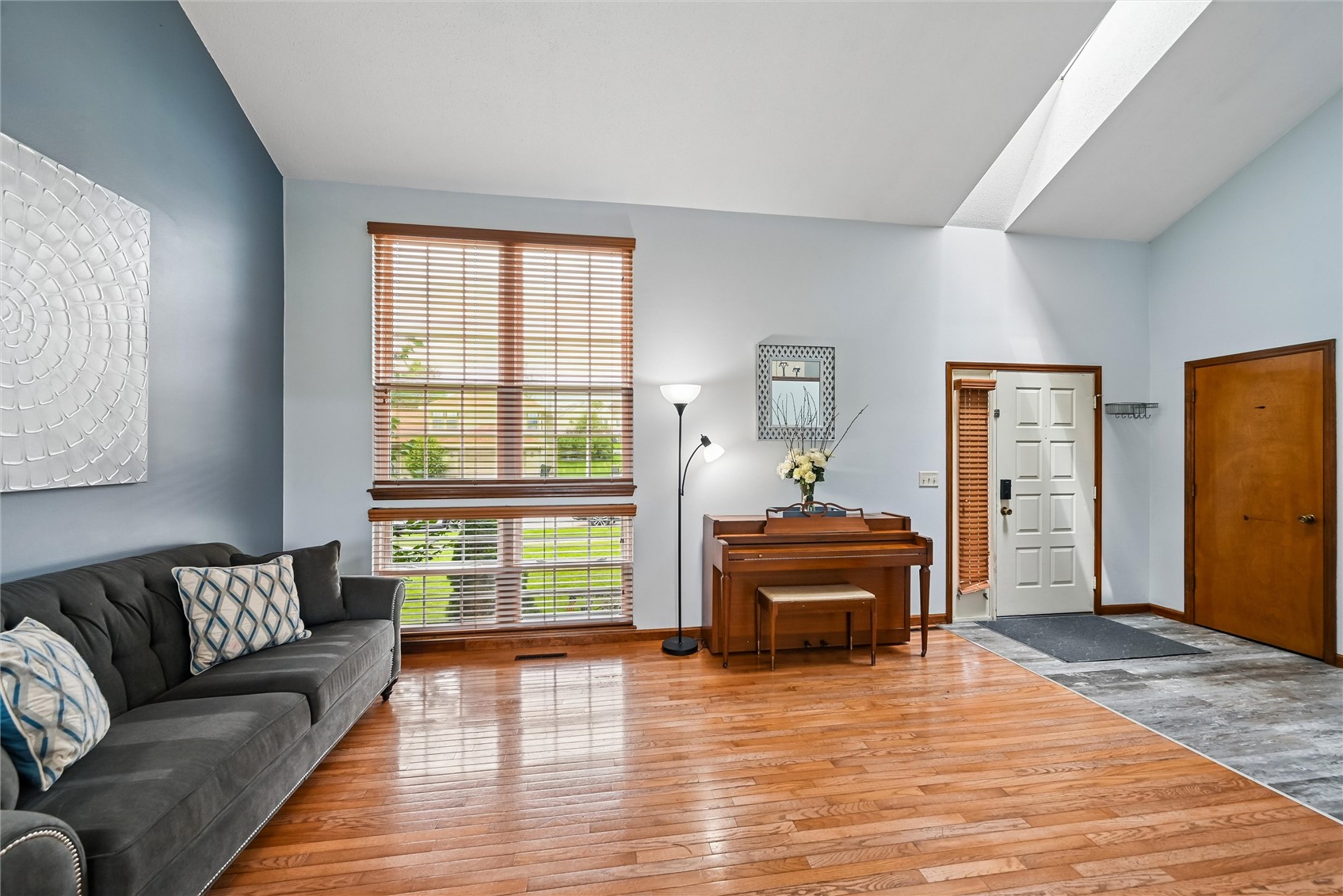 6907 Terrazzo Drive NW Cedar Rapids IA 53405