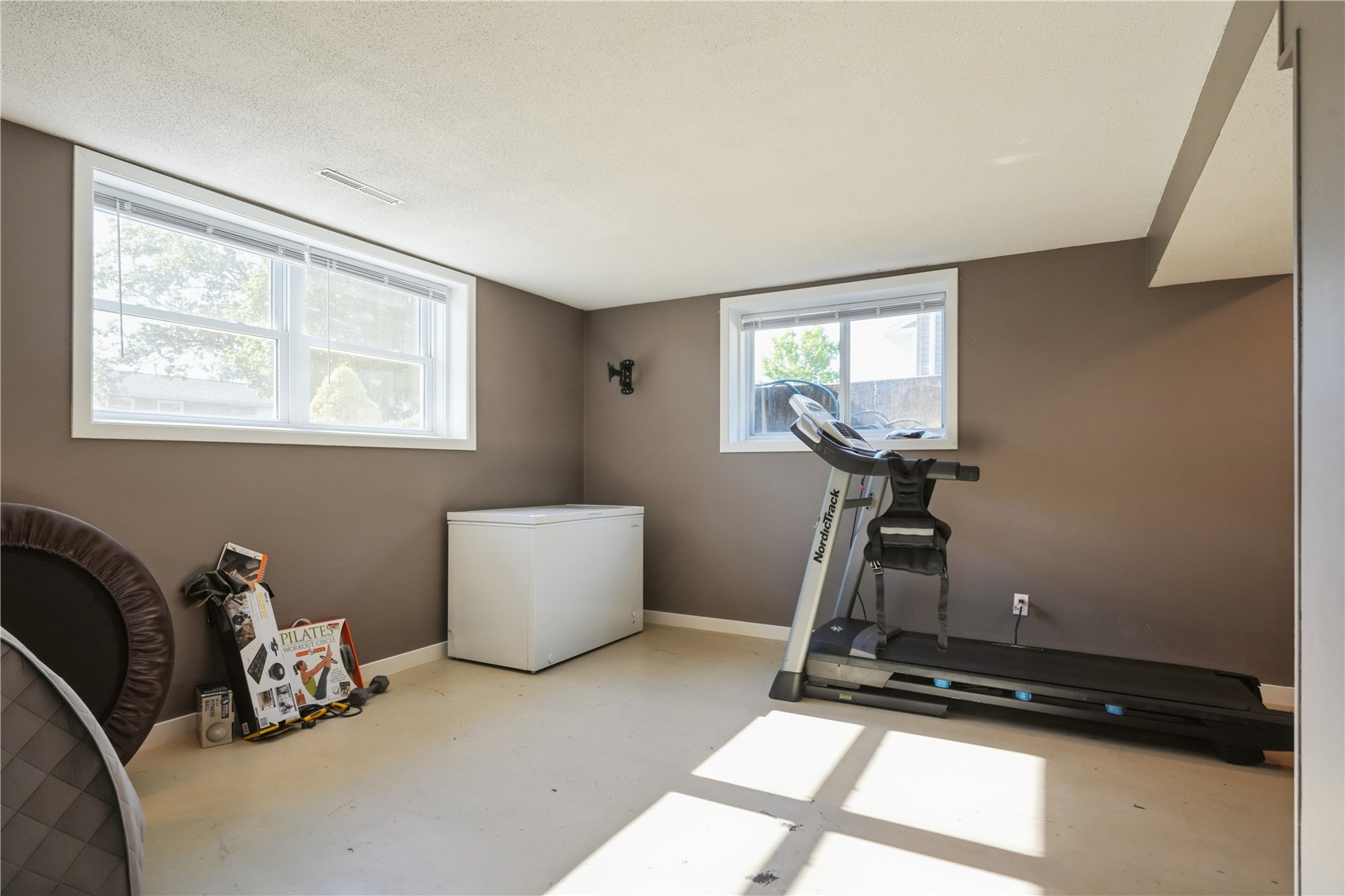 4225 Pineview Drive NE Cedar Rapids IA 52402
