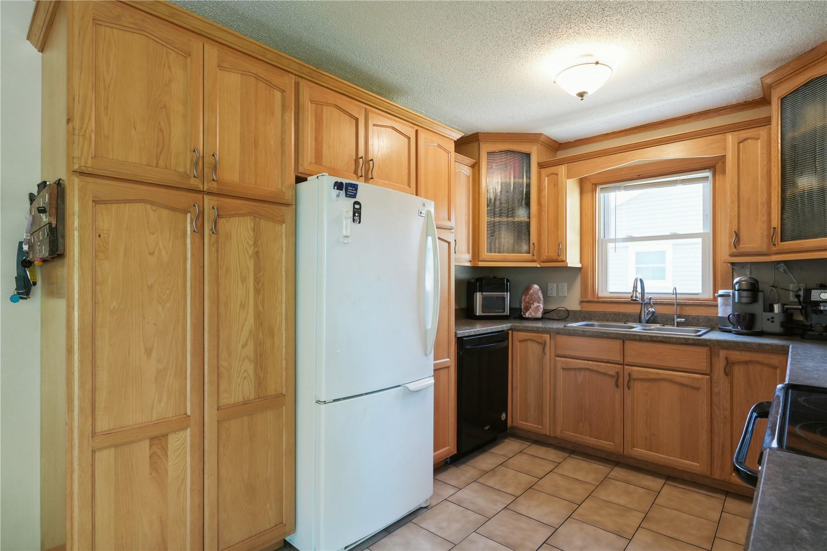 4225 Pineview Drive NE Cedar Rapids IA 52402